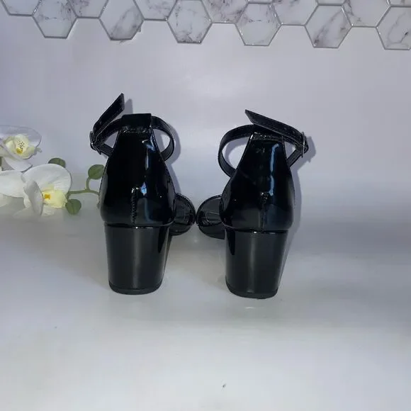 Steve Madden Black Heels with Ankle Strap - Picture 4 of 9